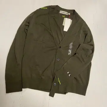 [ 새상품 ] UNIQLO ANYA HINDMARCH 오버 사이즈 가디건