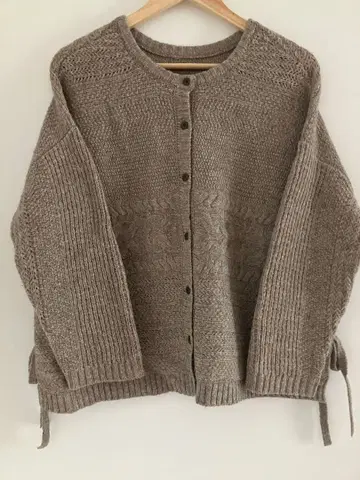 사만사 모스모스 브리티시 울 앞뒤 착용 판초