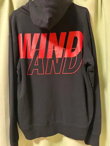 WIND AND SEA 후드티