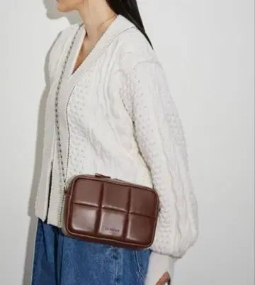 [정가 반값 이하] ADD CULLEN 버건디 숄더백