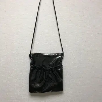 GHERARDINI 라메 블랙 사코슈 수납 가방 포함.