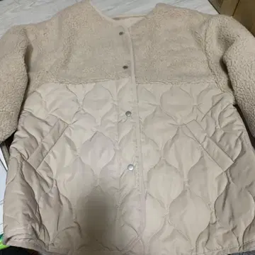베이지 플리스 퀼팅 자켓