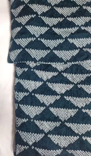 시보리 코몬 비늘 문양 순수 실크 액막이 철색