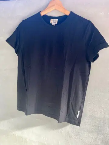 Bed&Breakfast 셔츠