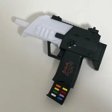 한계 리볼버 응원봉