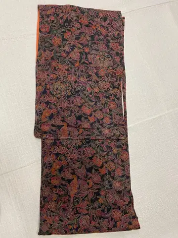 꽃무늬 코몬 기모노 블랙 베이스 오렌지 악센트 사라사 무늬