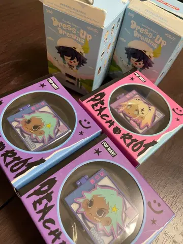 POP MART Dress-Up Dreamers