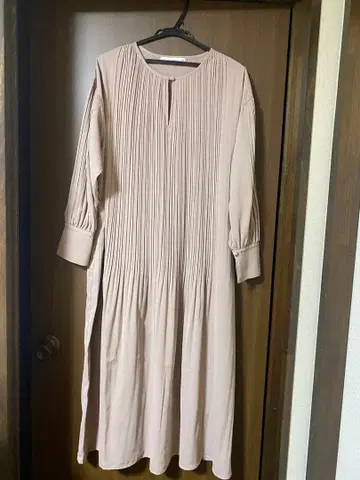 플리츠 디자인 긴팔 원피스