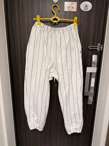 케보즈 화이트 스트라이프 와이드 팬츠