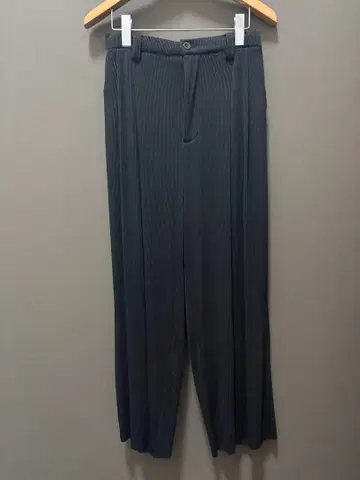 [ 완판템 ] Casper John 플리츠 와이드 슬랙스 M 사이즈