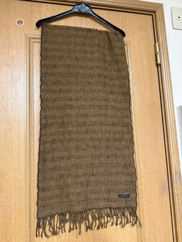 요건 레일 브라운 체크 무늬 울 머플러