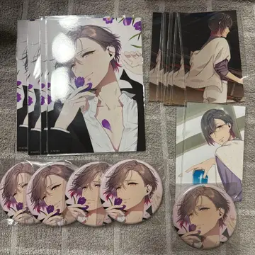 BUSTAFELLOWS 바스타페로우즈 헬베티카 캔뱃지 브로마이드