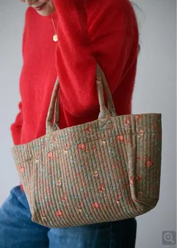 허그아워 토트백 앤티크 플라워 S 사이즈