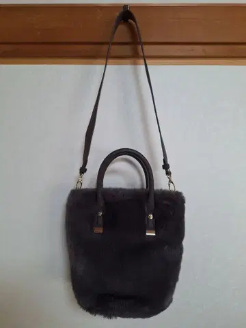 다크 그레이 퍼 토트백 숄더백 KUMIKYOKU