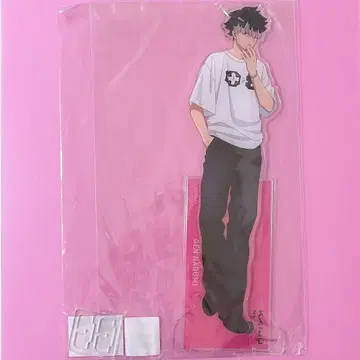 괴수 8호 나루미 베이스야드 아크릴 스탠드