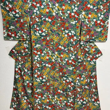 미사용품 귀엽고 색색깔의 꽃밭 패턴 코몬 기모노 스키 구락부 421