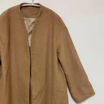 BIRTHDAYBASH 벌스데이 바쉬 노카라 롱 코트 베이지