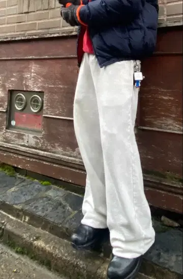 퓨처 아카이브 future archive 스웨트 팬츠