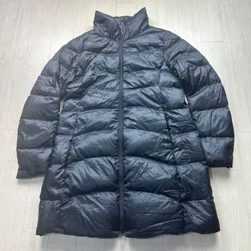 유니클로 울트라 라이트 다운 코트 L 블랙