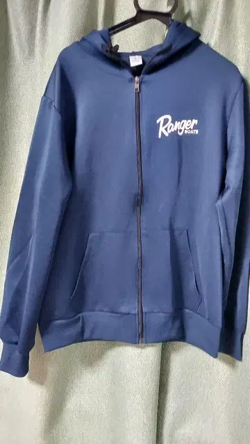 Ranger BOATS 네이비 후드티
