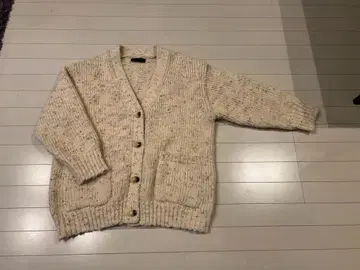 이번 시즌 완판 반값 ZARA 큼직한 니트 가디건 M-L