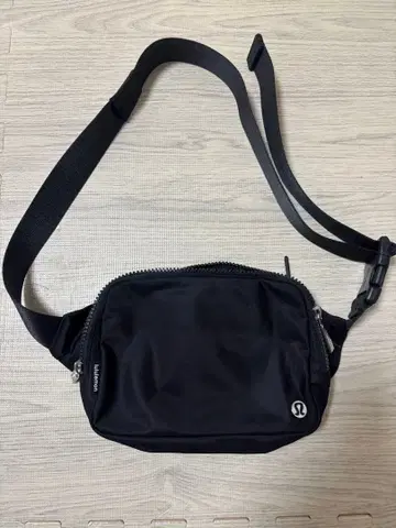 룰루레몬 블랙 바디백