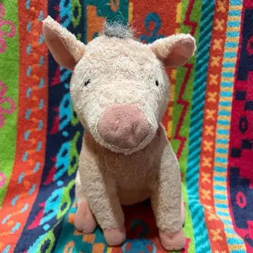 돼지 봉제 인형
