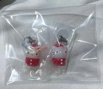 산리오 캐릭터즈 딸기 메지루시 액세서리 우사하나 헬로키티