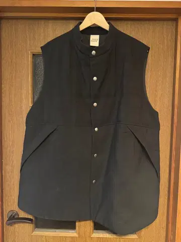 buoybuoy 에보 다운 베스트 블랙