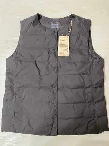 무인양품 노카라 다운 베스트 M 사이즈 다크 브라운