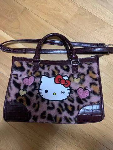 [ 익명 배송 ] 아베일 헬로키티 백 레오파드 무늬 갸루