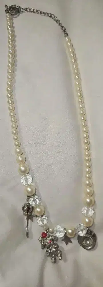 베이비더스타즈 샤인브라이트 우사쿠먀짱 목걸이