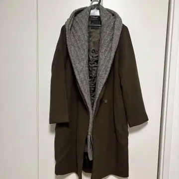 후드 부착 롱 코트 2way