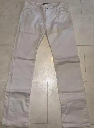 돌체앤가바나 화이트 스트레이트 데님 사이즈 32