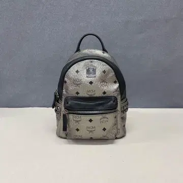 MCM 실버 가죽 백팩