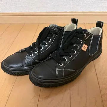 [ 미사용 새상품 네고 불가 ] SPINGLE 스핑글 무브 블랙