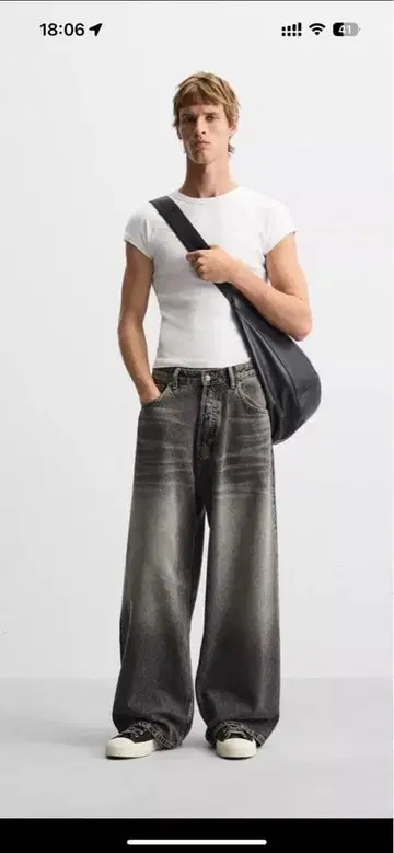 ZARA 엑스트라 배기 데님 블랙