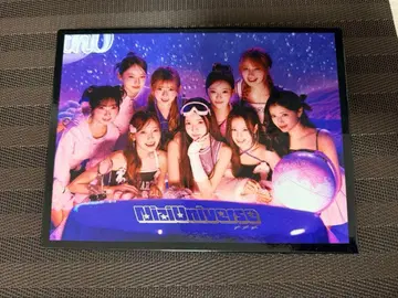 [ 미사용 약간의 흠 있음 ] NiziU 랜덤 트레이딩 카드 케이스