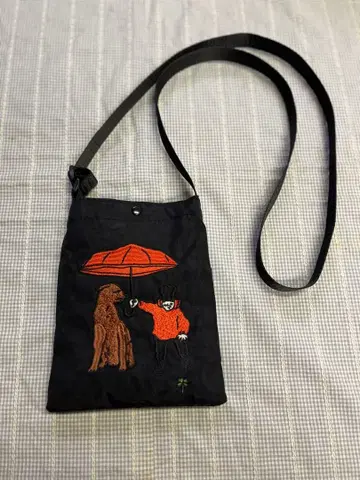 이아파피요네 x KEN NAKAHARA 사코슈 자수 모티브 나카야마 켄