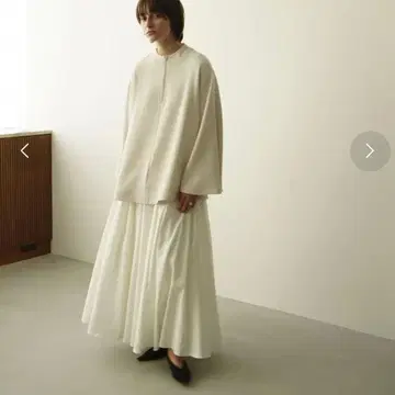 클라네 CLANE 볼륨 맥시 스커트 0 화이트