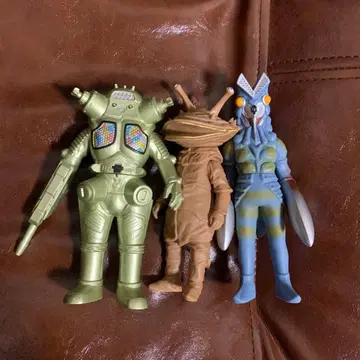 울트라맨 시리즈 괴수 피규어 3체 세트