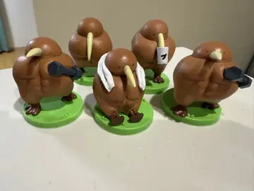 날 수 없으니까 단련해 봤다 근육질 키위 5체 세트