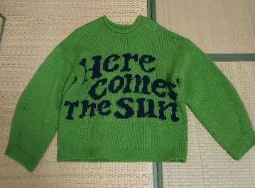 마우지 로고 니트 스웨터