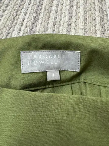 B411: 마가렛호웰 일본제 플리츠 스커트