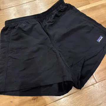 patagonia 블랙 숏팬츠 XS
