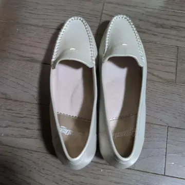 Beau Fort 슬립온 24.0 골드