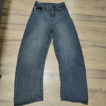 다크 그레이 와이드 레그 데님 팬츠