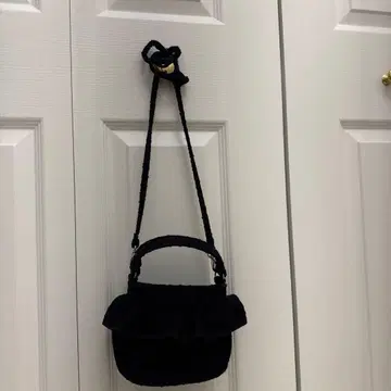 세츠코 사지테일 트위드 백 피그