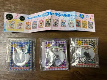 산리오 캐릭터즈 바스락 프레이크 씰풍 참 3개 세트