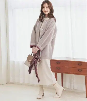 [ 미사용 새상품 ] 허니즈 그라시아 루쏘 노카라 니트 코트